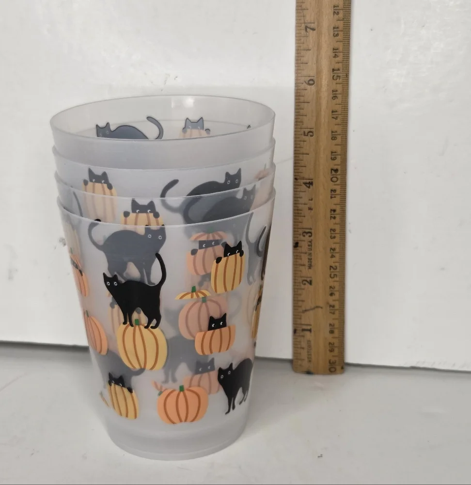 Black‎ Cat and Pumpkin Themed Halloween Plastic Drinking Cup Set
